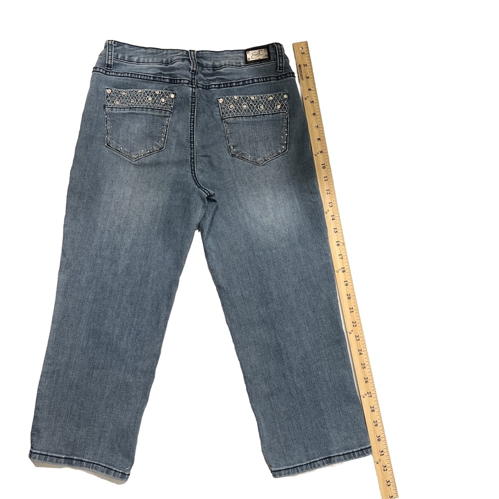 Earl‎ Jeans Size 8P Womens embellished Rhinestone  Jeans Capris
